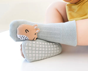 卡通點膠防滑寶寶地板襪 (適用於9-18月)